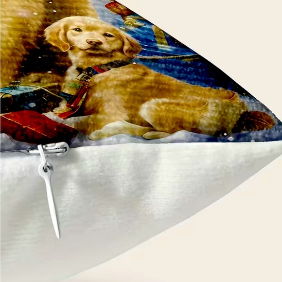 Two Golden Retriever Christmas pillows - Picture 6 of 7